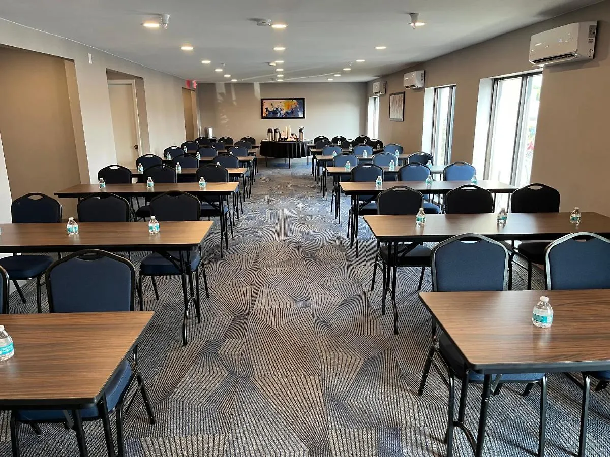 *** Hotel La Quinta By Wyndham Nashville Airport United States