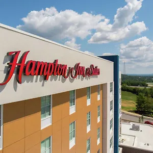 Hampton & By Hilton North Skyline Hotel