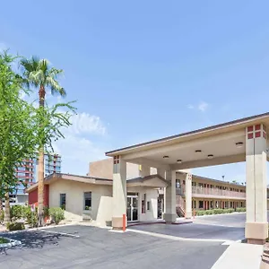 https://super-8-tempe-asu-airport.scottsdalehotels.org